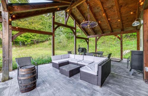 Hamilton House | Home w/Private Dock Near Colgate University