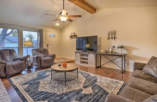 South Oklahoma City House | Home w/Screened Porch ~ 10 Miles to Dtwn OKC!
