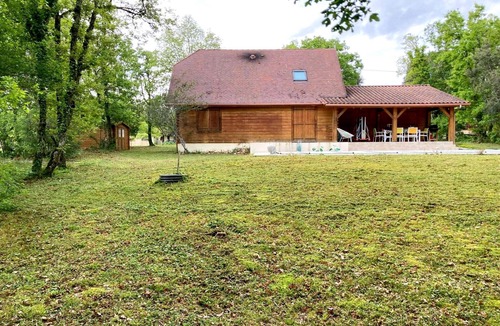 Peyrillac-et-Millac House | Home with Enclosed Garden near Sarlat