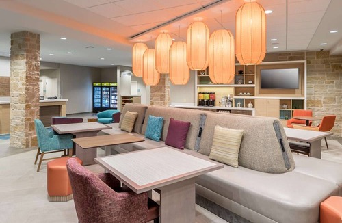 Fort Worth Cultural District Hotel | Home2 Suites by Hilton Fort Worth Cultural District