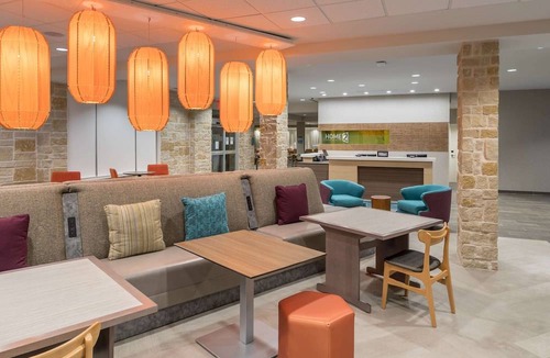 Fort Worth Cultural District Hotel | Home2 Suites by Hilton Fort Worth Cultural District