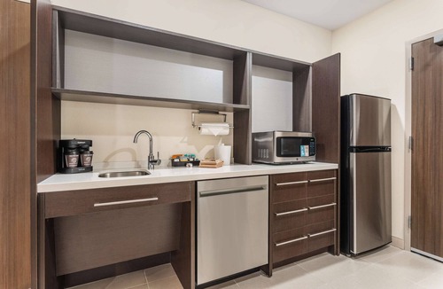 Cedar Rapids - Iowa City Hotel | Home2 Suites By Hilton Cedar Rapids Westdale