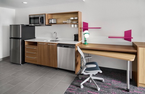 Frankenmuth Hotel | Home2 Suites By Hilton Frankenmuth