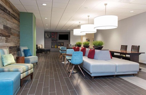 Mile Square Hotel | Home2 Suites by Hilton Indianapolis Downtown Indianapolis