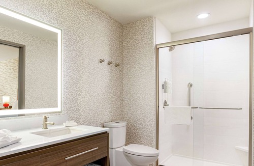 Prospect Park Hotel | Home2 Suites By Hilton Minneapolis University Area