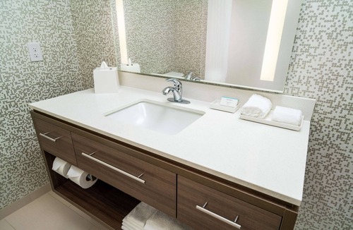 Far North Central Hotel | Home2 Suites by Hilton San Antonio at the Rim