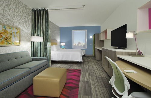 Beaumont Hotel | Home2 Suites by Hilton Beaumont