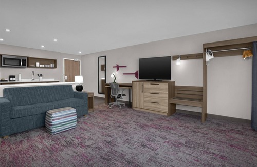 Chelmsford Hotel | Home2 Suites by Hilton Chelmsford Lowell