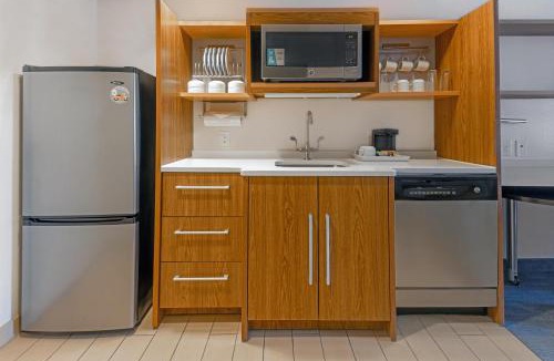 Fargo Hotel | Home2 Suites by Hilton Fargo