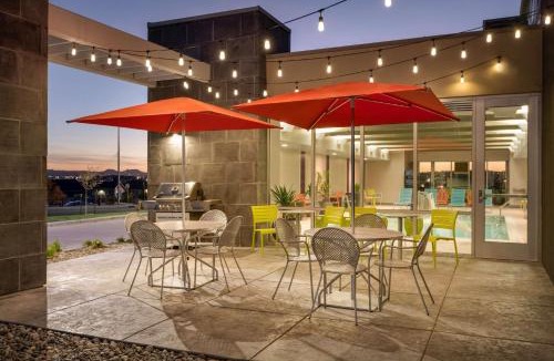 Gillette Hotel | Home2 Suites by Hilton Gillette