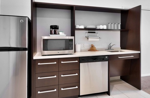 Barker Hotel | Home2 Suites by Hilton Houston/Katy