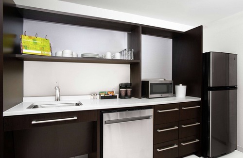 Yaphank Hotel | Home2 Suites by Hilton Long Island Brookhaven