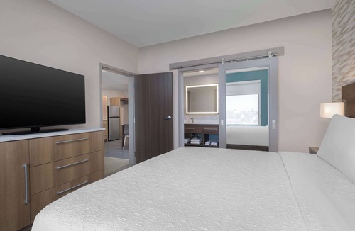 Encanto Hotel | Home2 Suites BY Hilton Phoenix Midtown