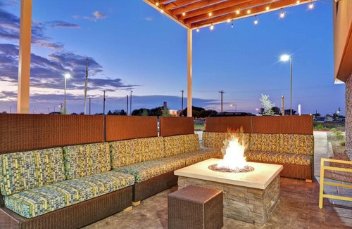 Pecos Hotel | Home2 Suites By Hilton Pecos Tx