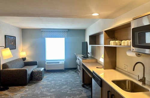 Rahway Hotel | Home2 Suites by Hilton Rahway, NJ