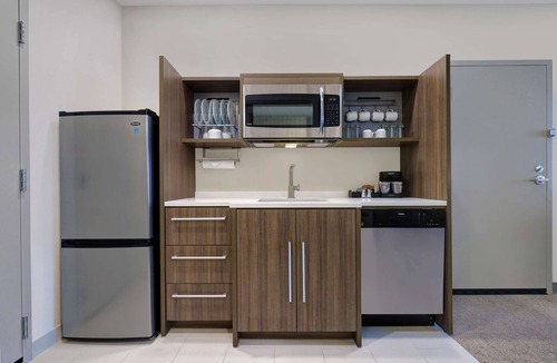 Southeast Salem Hotel | Home2 Suites by Hilton Salem