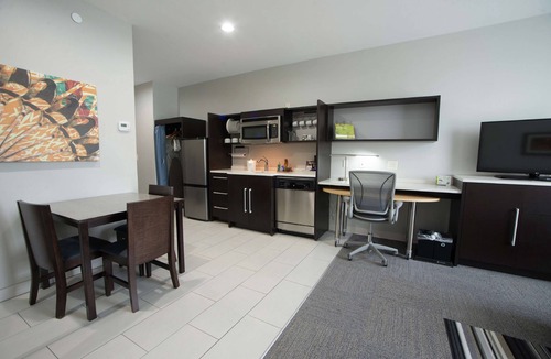 Tulsa Hotel | Home2 Suites by Hilton Tulsa Hills