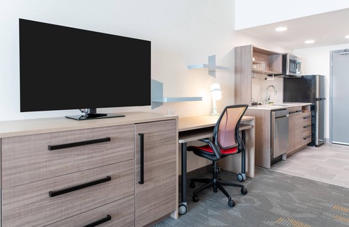 Effingham Hotel | Home2 Suites By Hilton Effingham