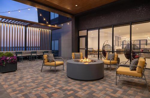 Lake Worth Hotel | Home2 Suites By Hilton Fort Worth Lake Worth