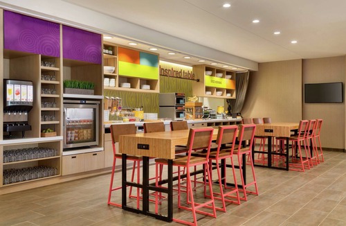 Ballenger Creek Hotel | Home2 Suites by Hilton Frederick