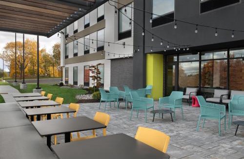 Liverpool Hotel | Home2 Suites By Hilton Syracuse Liverpool Airport Area