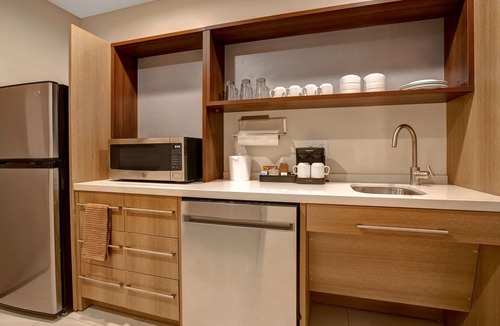 Loves Park Hotel | Home2 Suites by Hilton Loves Park Rockford