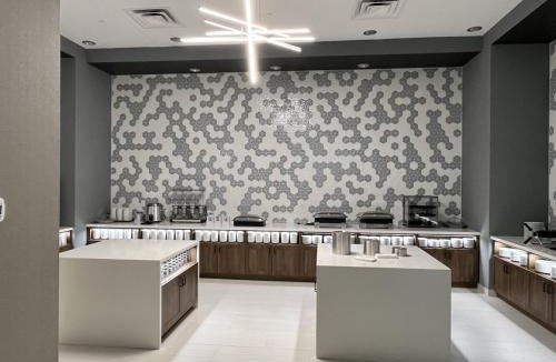 Downtown West Hotel | Home2 Suites By Hilton St Louis Downtown