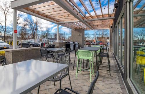 Wayne Hotel | Home2 Suites By Hilton Wayne, NJ