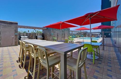 Central City Hotel | Home2 Suites Corpus Christi Southeast, Tx
