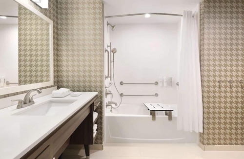 Lynchburg Hotel | Home2 Suites Lynchburg