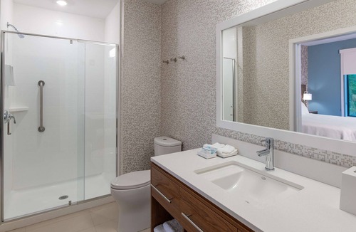 Raynham Hotel | Home2 Suites Raynham/Taunton, MA