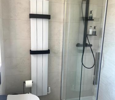 East Kilbride House | Home2Home Meadow Close