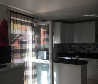 Southfield House | Home2Home-Rooms