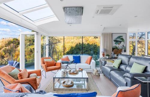 Kingswear House | Homefield - Chic charm with unrivalled river views