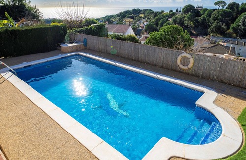 Sant Cebria de Vallalta Apartment | HomeHolidaysRentals Chamorro - Costa Barcelona