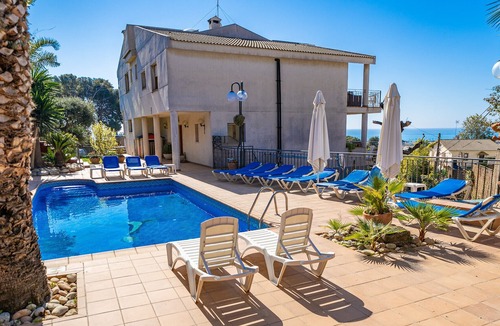 Santa Susanna Villa | HomeHolidaysRentals Happy Family-Costa Barcelon