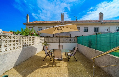 Santa Susanna Ski Chalet | HomeHolidaysRentals Anglada - Costa Barcelona