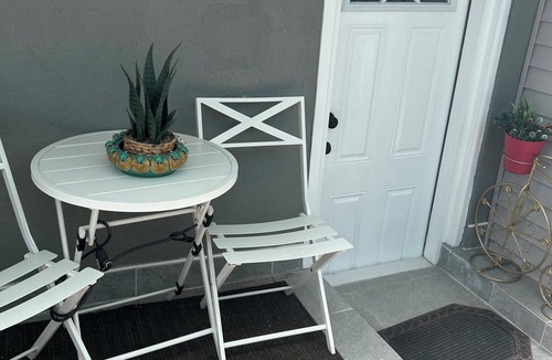 North Bergen Apartment | Homelike II