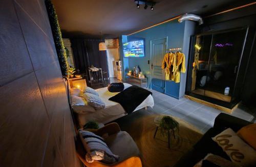 Neuilly-en-Thelle Apartment | Homelove Spa