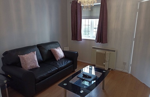 Billericay House | Homely 1 bedroom house.