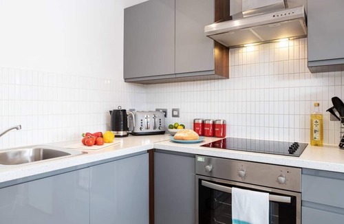 Lancaster Apartment | Homely City Apartment FREE PARKING