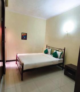 Tegal House | Homely Guest House Tegal