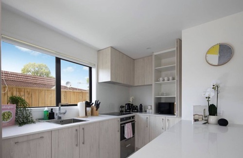 Trentham Apartment | Homely Haven in Trentham - 2BR