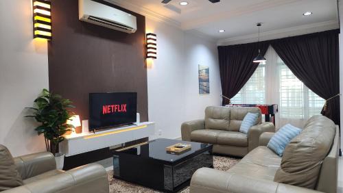 Bukit Baru House | Homely Stay Bukit Baru