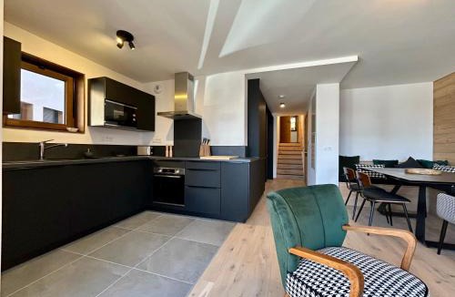 Eclose-Est Apartment | Homency- Résidence L'Expression A12