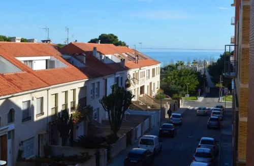 Sant Carles de la Rapita Apartment | Homerez - Appartement 700 m away from the beach for 4 ppl. with shared pool