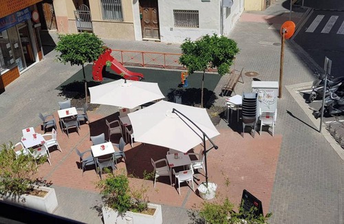 Tavernes de la Valldigna Apartment | Homerez - Spacious Apartment in Tavernes - 100 m²