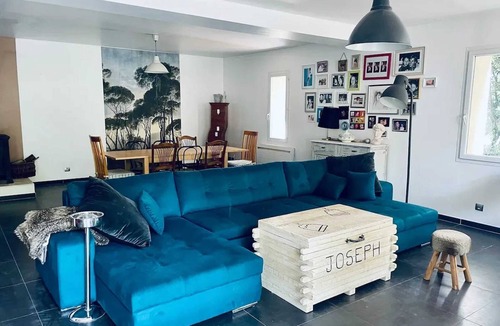 Plan-d'Aups-Sainte-Baume House | Homerez - House in Plan-d'Aups