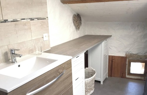 Saint-Andre-de-Cruzieres House | Homerez - Big house for 11 ppl. with shared pool at Saint-André-de-Cruzières