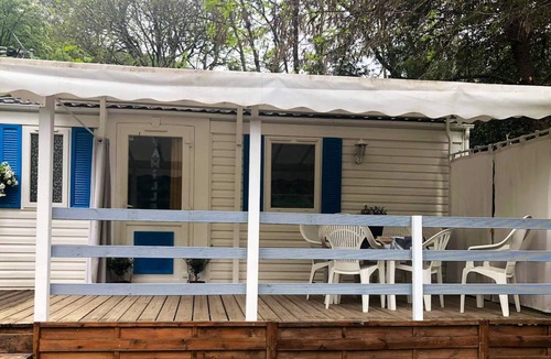 Saint-Jean-de-Valeriscle House | Homerez - Bungalow for 4 ppl. with shared pool at Saint-Jean-de-Valériscle